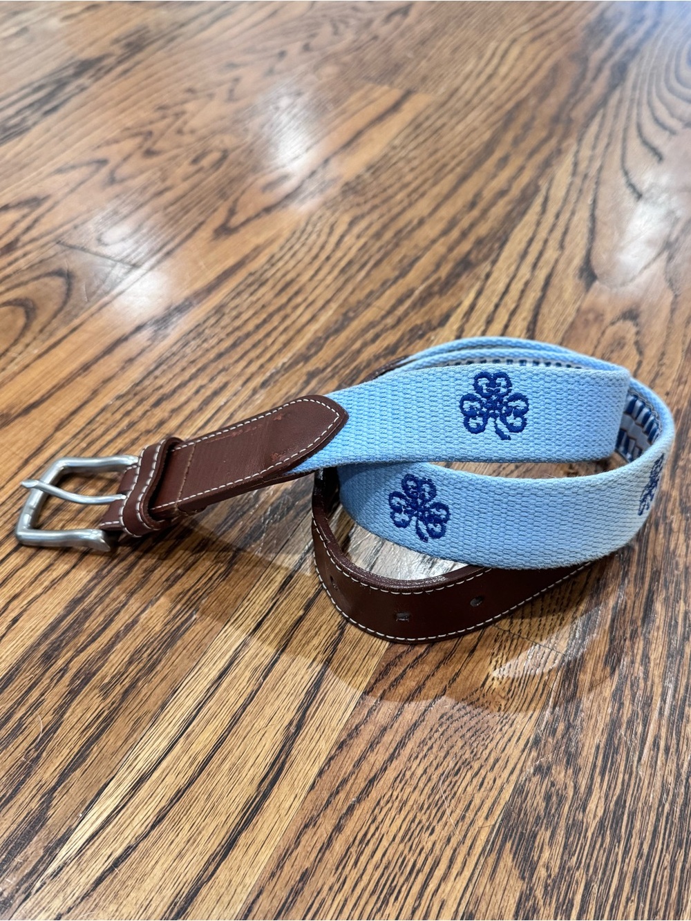 Peter Millar size 32 belt from Erin Hills